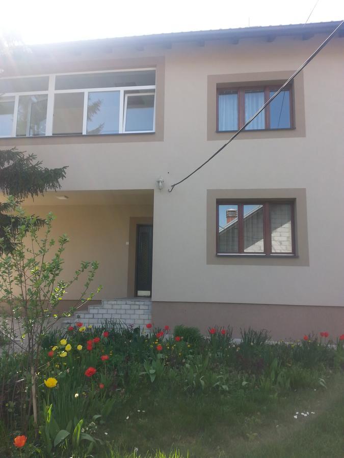 Sweet Dreams Apartment Aranđelovac Eksteriør billede